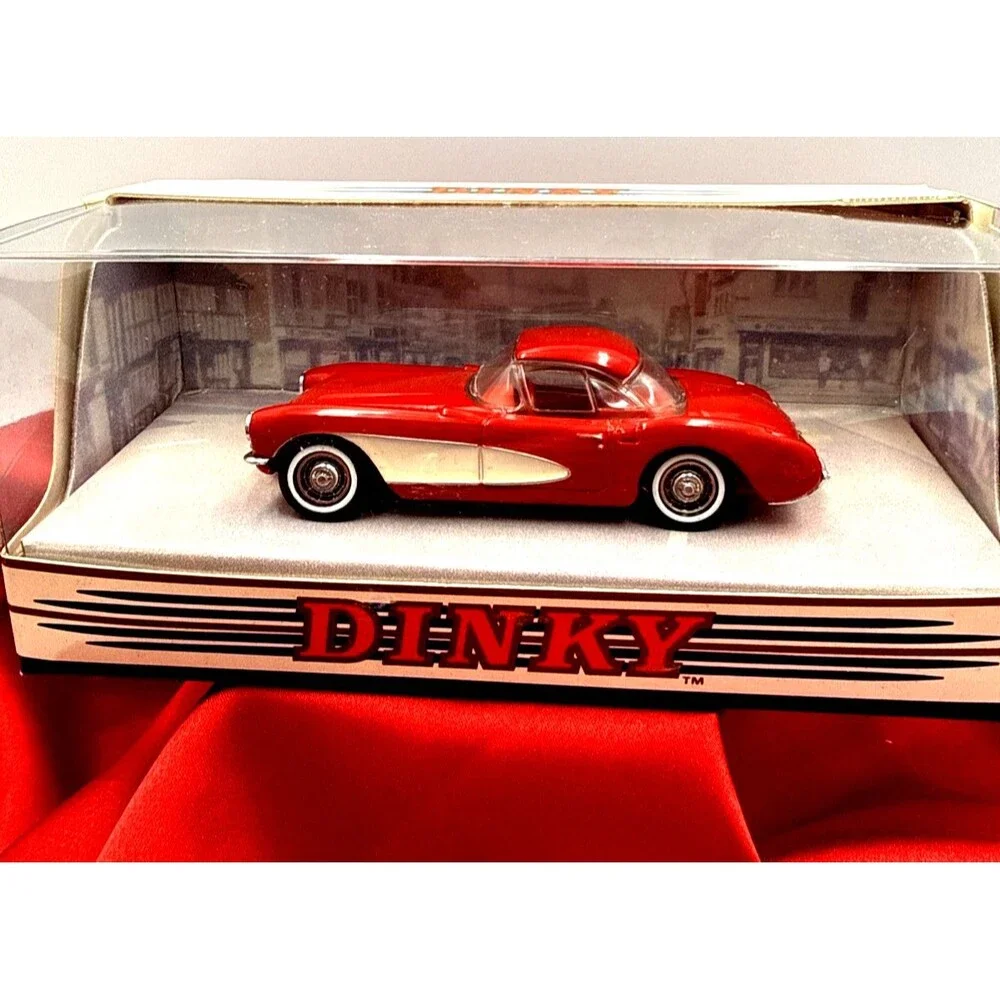 Matchbox Dinky DY-23A 1956 Chevrolet Corvette 1/43 Scale